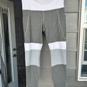 Athleta Womens Leggings in Colorblock Gray and White